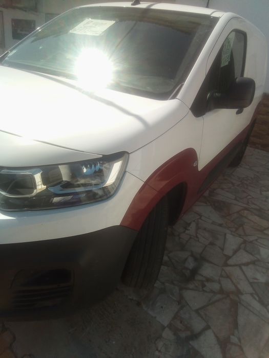 Citroen Berlingo HDI 2021 -3 lugares