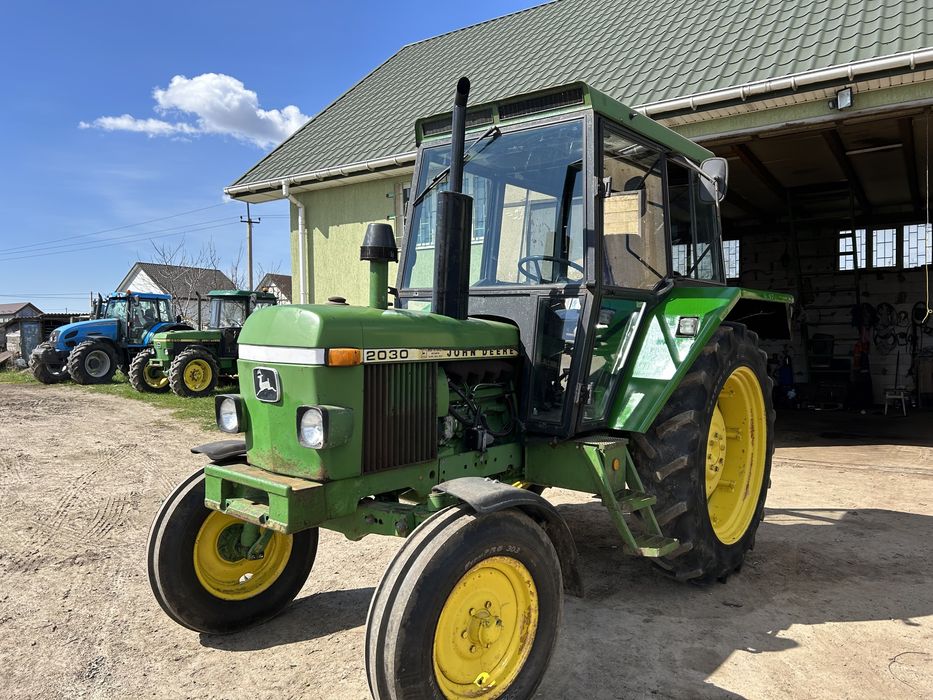 Трактор Джон-Дир 2030