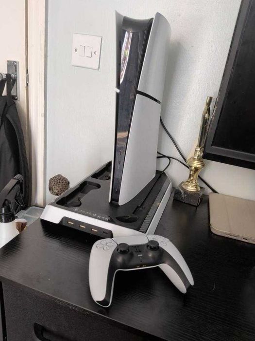 Sony PlayStation 5 Console with Controller – Good Condition