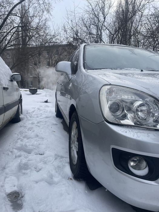 Продам Кия каренс