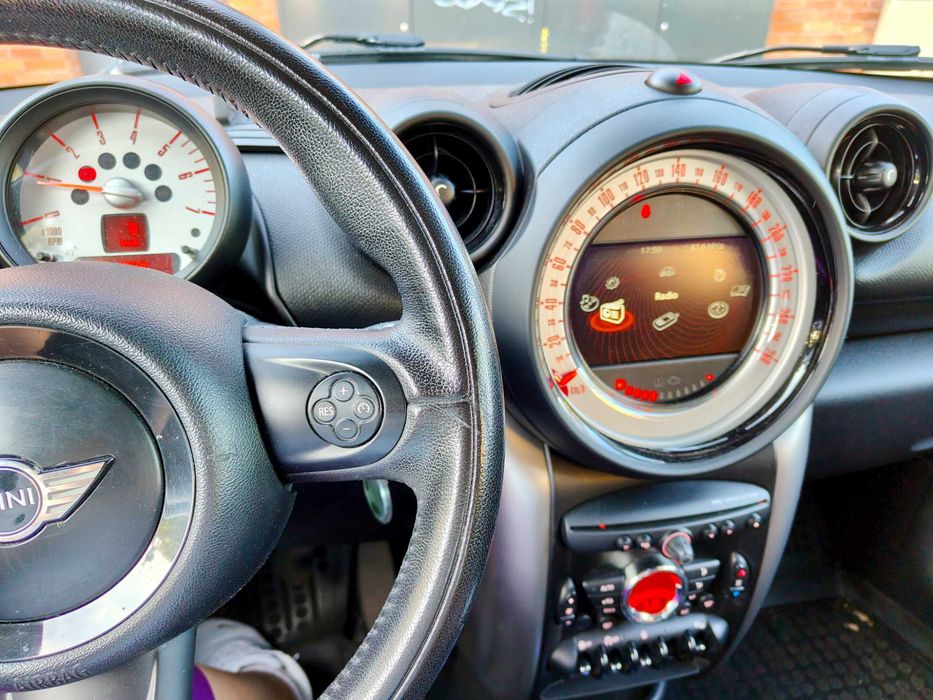 Samochód MINI Countryman Cooper D rocznik 2013