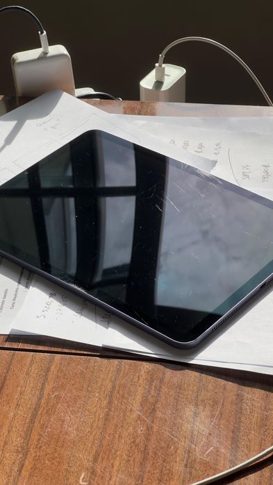 Ipad air 5º geracao M1 roxo
