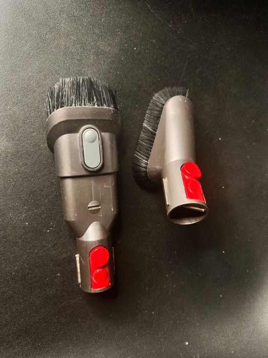 набір щіток насадок для бездротових пилососів Dyson