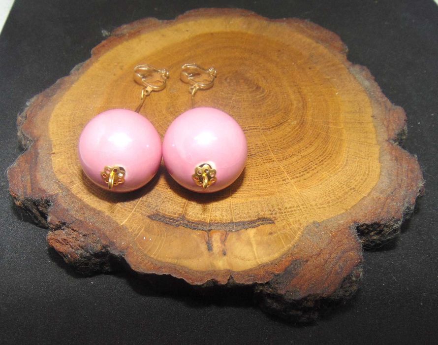 Różowe duże kulki klipy