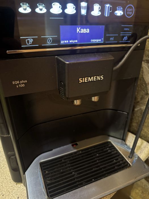 Терміновий продаж! Кавомашина Simens EQ6 plus s100