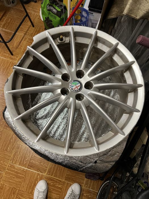 Varios material Alfa Romeo GT