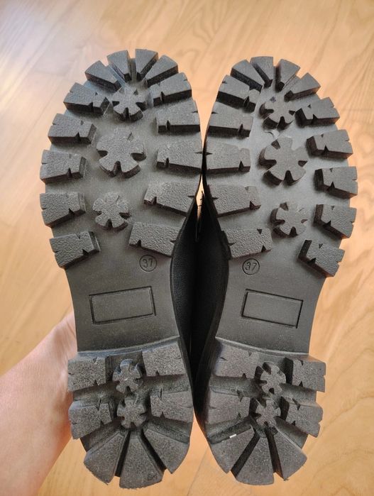 Buty mokasyny r. 37 Nowe