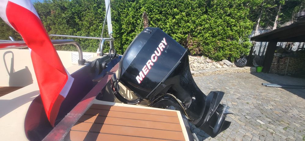 Łódź motorowa 5.6 x 2.4m Mercury 60km przyczepa motorówka