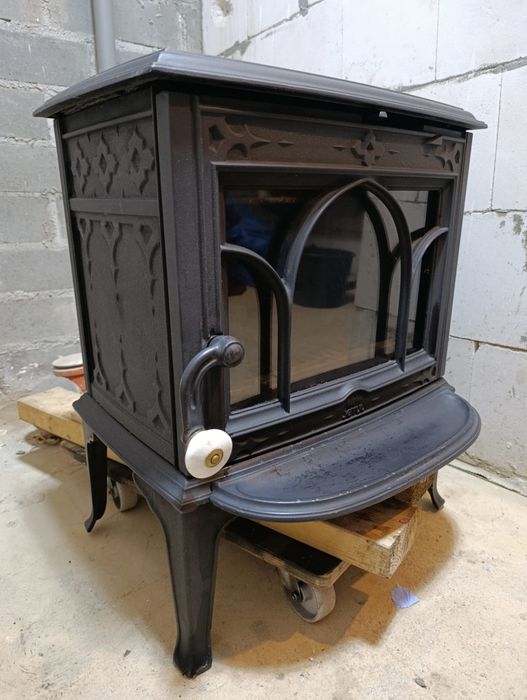 Jotul F100 kominek koza pięć żeliwny