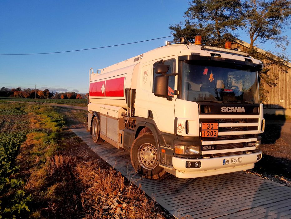 Scania R 420 Cysterna ON+Benzyna mouvex wydawka