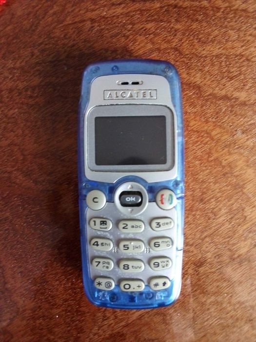 старовинний телефон mobile alcatel bg3 ot 331 за копійки можл. на запч