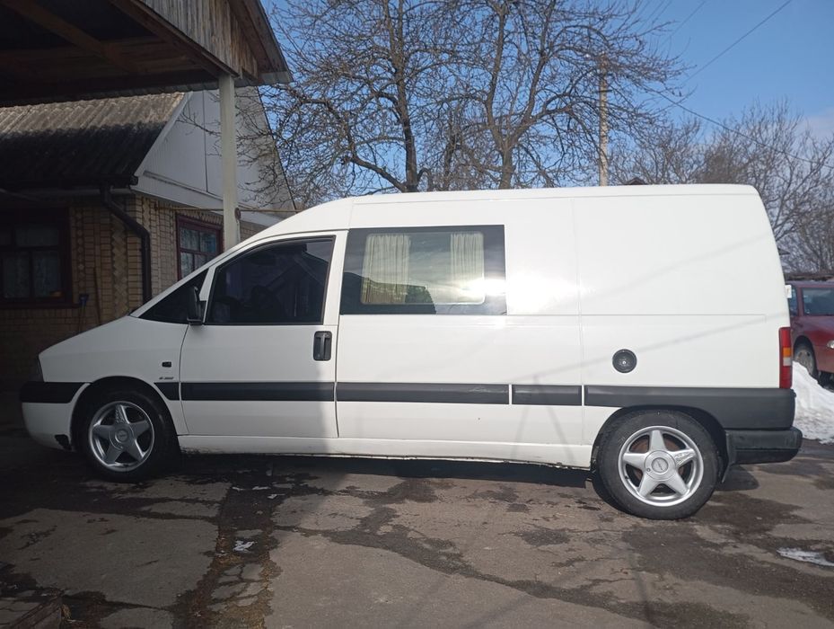 Продам Пежо Експерт максі база, пасажир 2005р, 2.0 турбодизель.