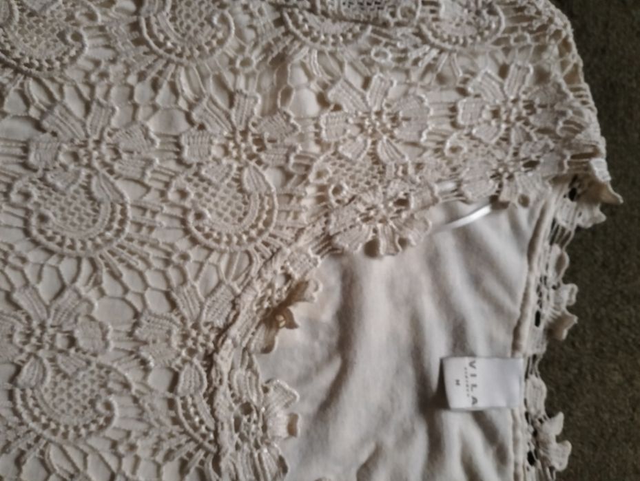 Sukienka koronka rom M kremowa