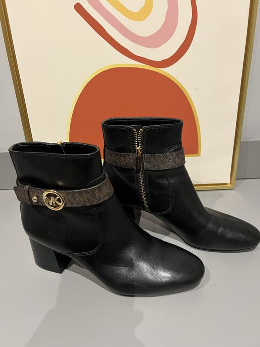 Botins Micharl Kors