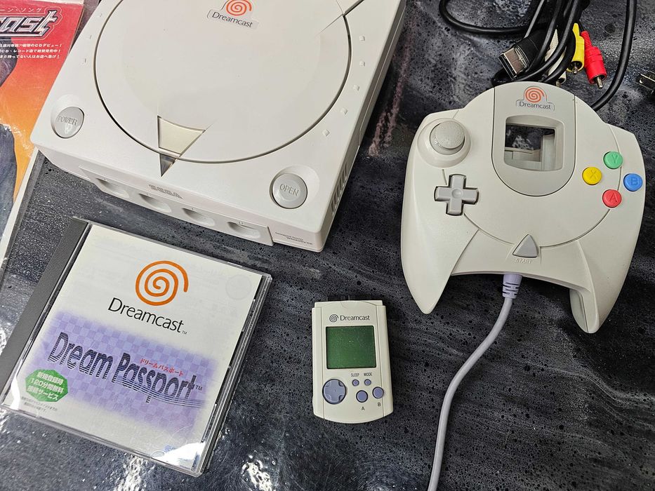 Konsola SEGA Dreamcast HKT-3000 NTSC-J pełen fabryczny komplet SKLEP