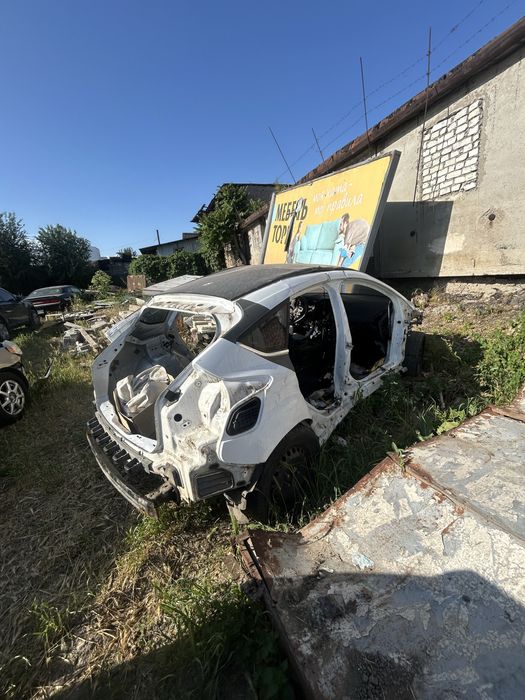 Кузов з документами форд фокус 2013