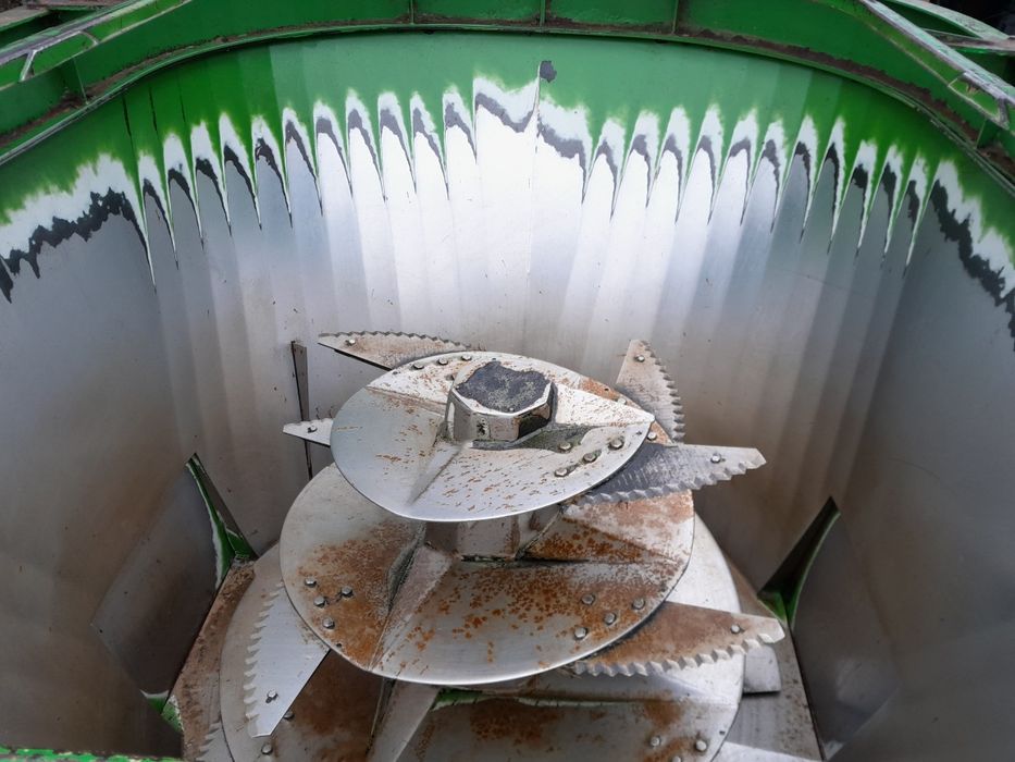 Wóz paszowy PRONAR VMP 10