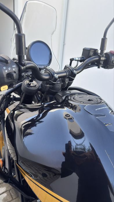 Royal Enfield Himalayan 450