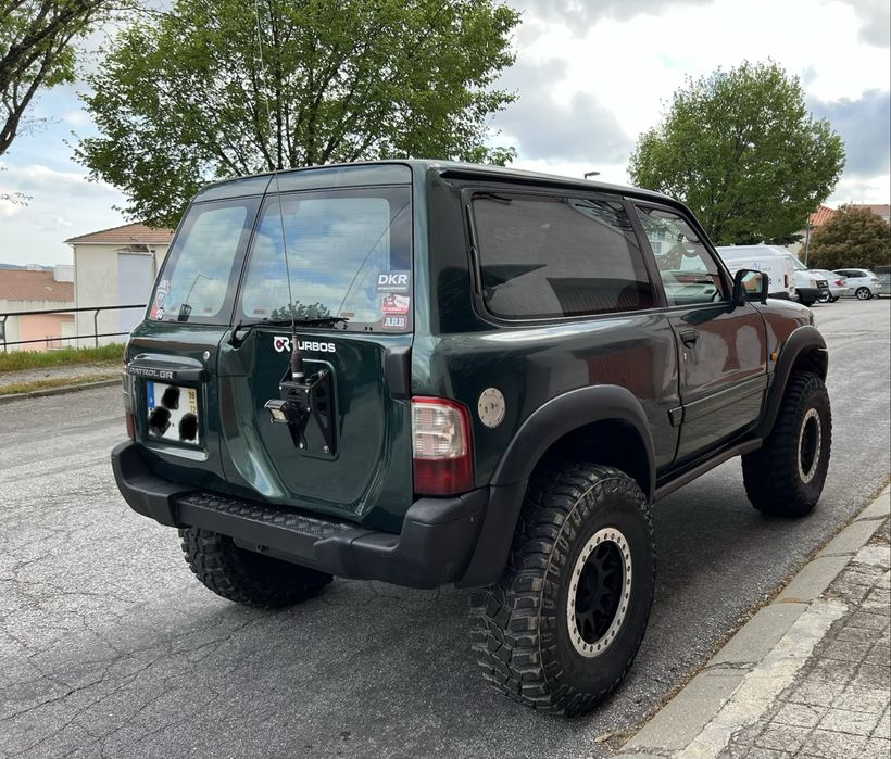 Nissan patrol gr y61