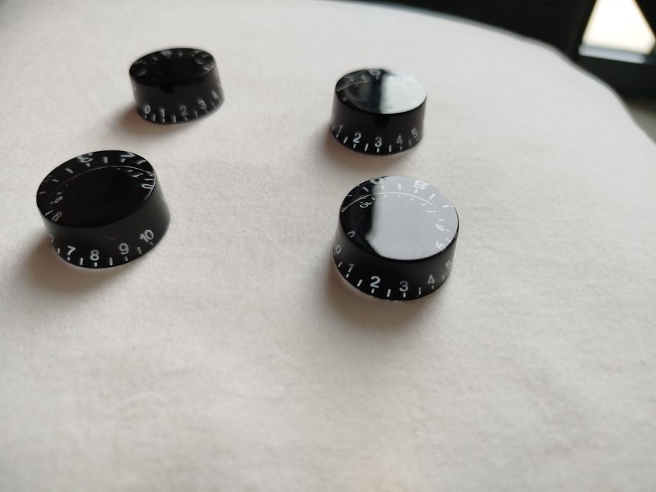 Botões potenciómetro