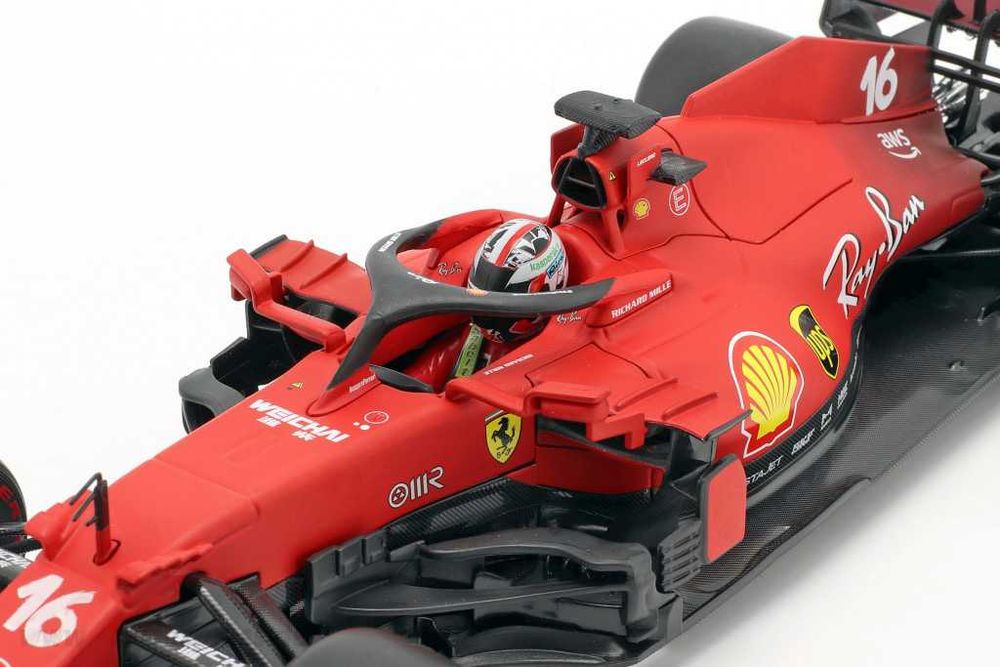 Model 1:18 Bburago Ferrari SF21 #16 F1 2021 Charles Leclerc