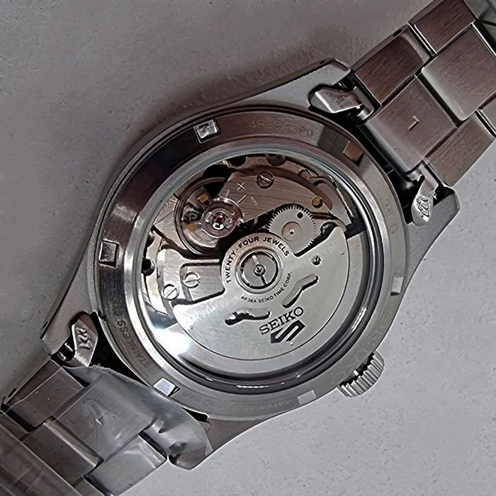 *NOVO* Seiko 5 srpj81k1 Field series(36,4 mm)