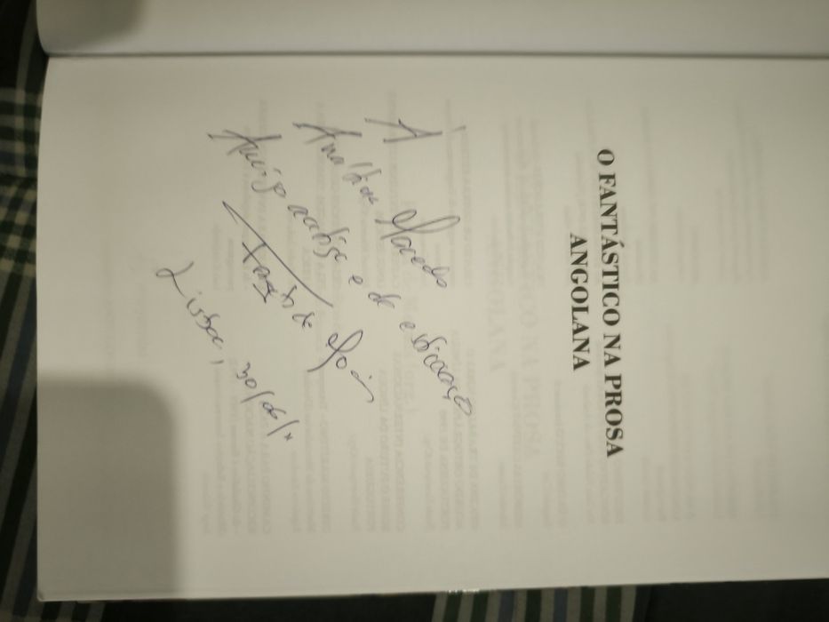 O fantástico na prosa Angolana de fragata de morais lirvo autógrafado