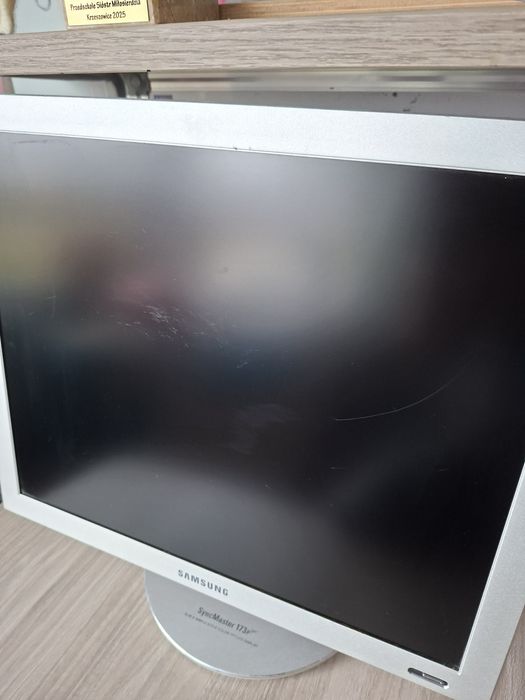 Monitor samsung SyncMaster 173PPLUs (R) rok 2006