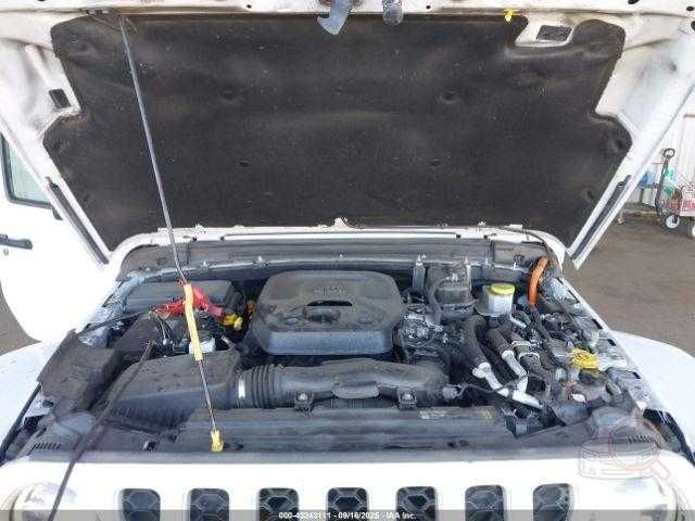 Jeep Wrangler 4Xe кузов, авторозборка