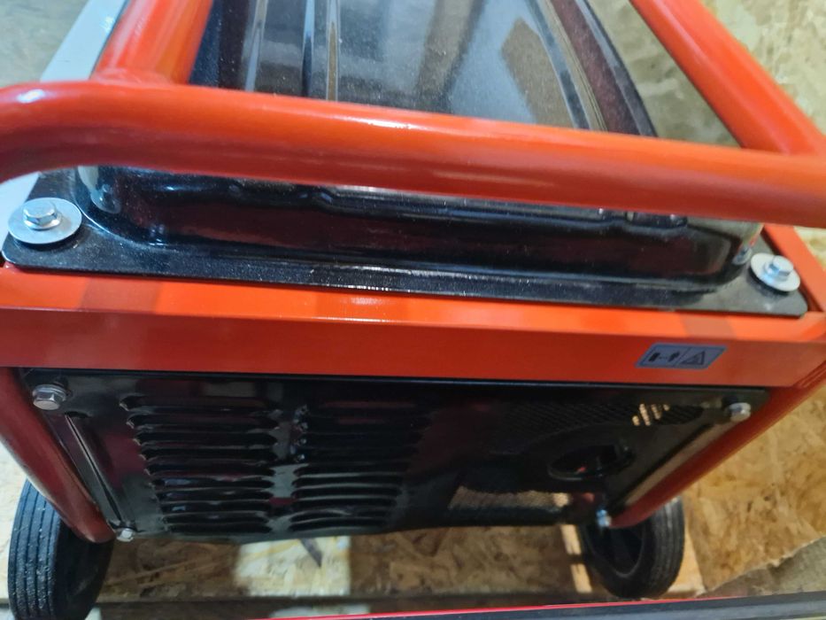 Agregat prądotwórczy EINHELL TC-PG 3500 wat