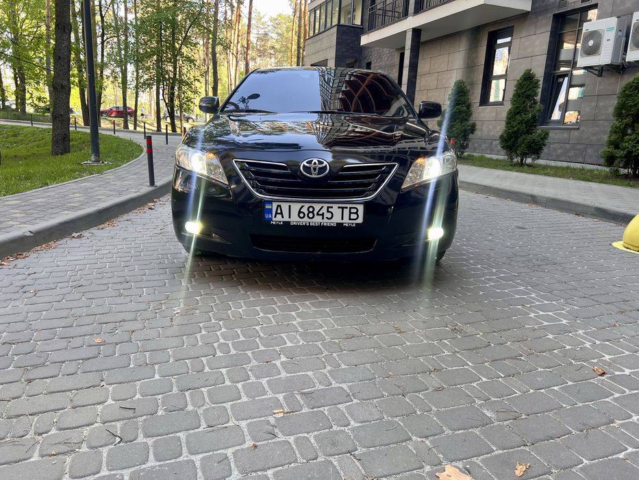 Продаж Toyota Camry 40