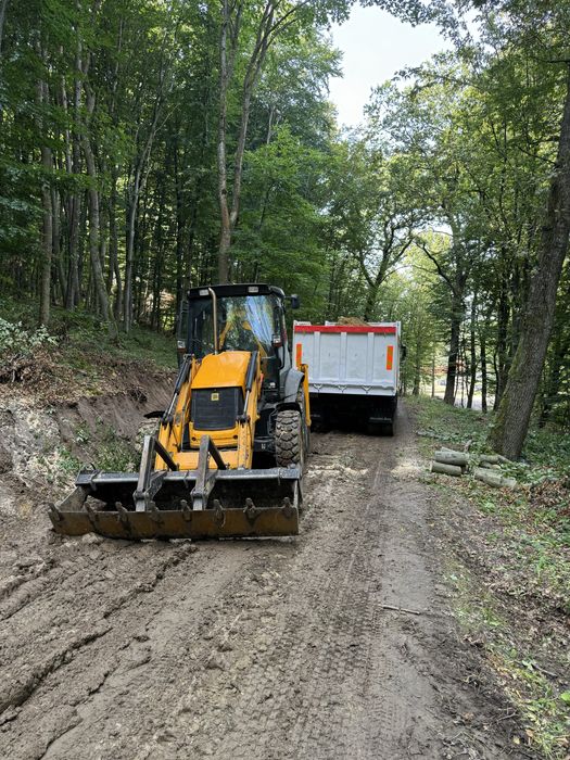 Послуги екскаватора-навантажувача JCB 3CX, самоскид Mercedes Axor 20