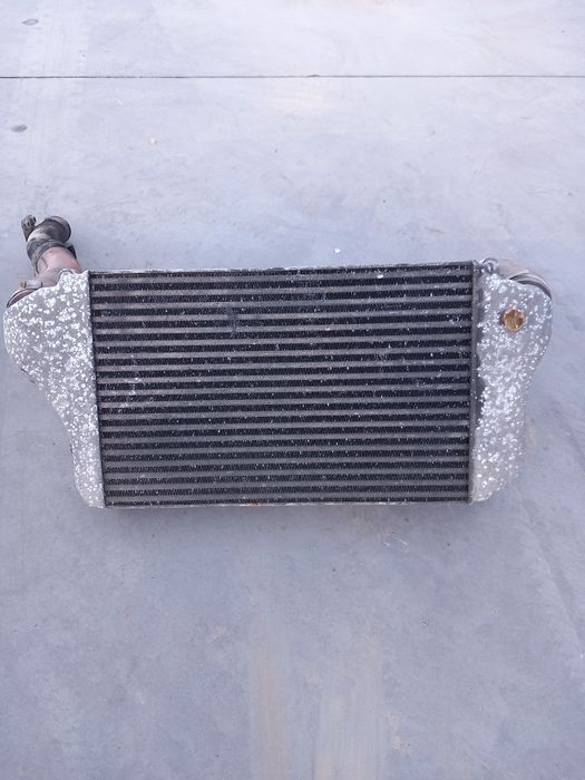 Radiador de intercooler Mitsubishi Canter
