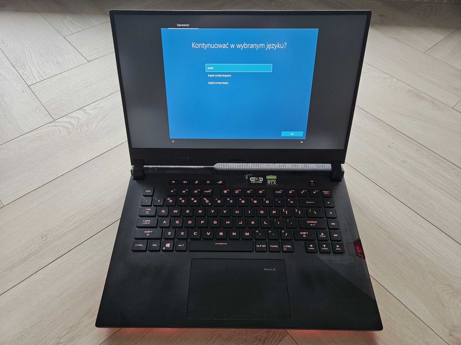 ASUS ROG Strix Scar 15 G533QR RTX3070 Ryzen7 16GB 1TB