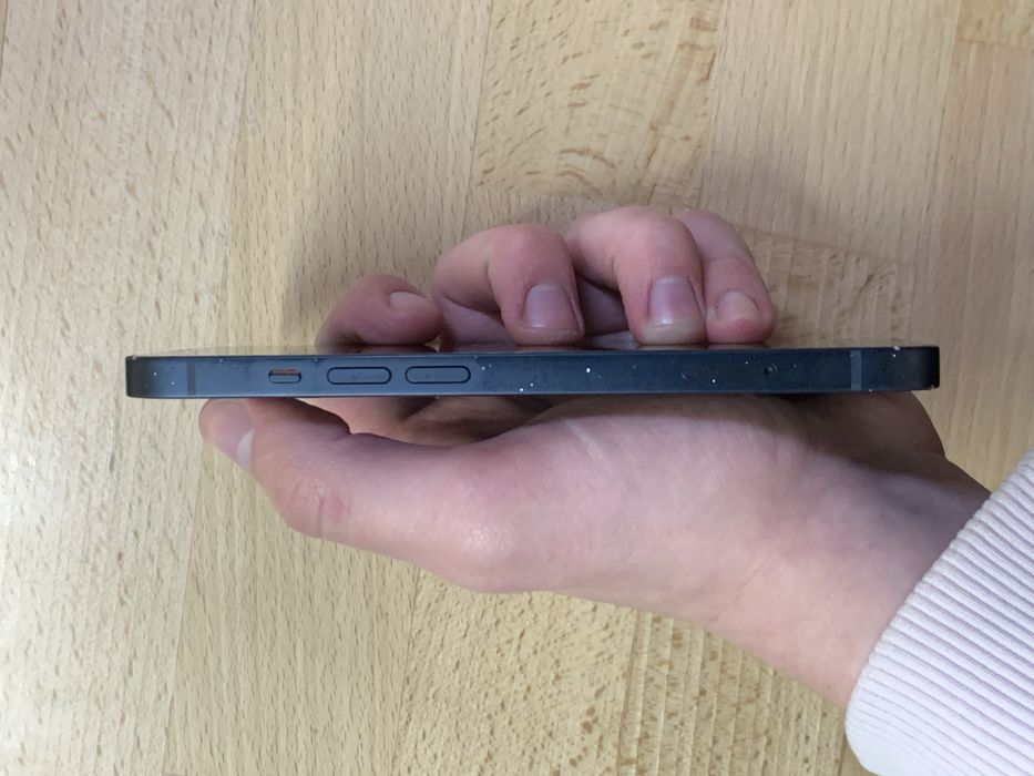 Iphone 13 midnigtback 128gb neverlock/Айфон 13 128гб neverlock Акумулятор 80%