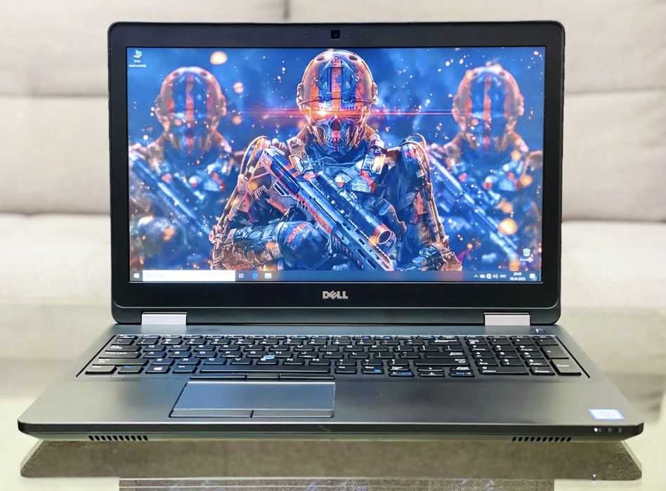 Dell E5570/FHD/IPS/i5-6200U/2.8 GHz/8 ГБ/SSD 128 ГБ/HD Graphics 520