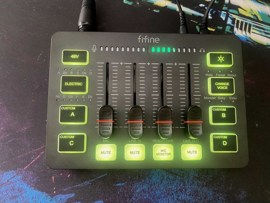 Звукова карта Мікшерний пульт Fifine SC3 Black