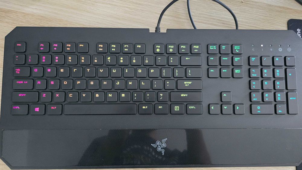 Razer DeathStalker Chroma