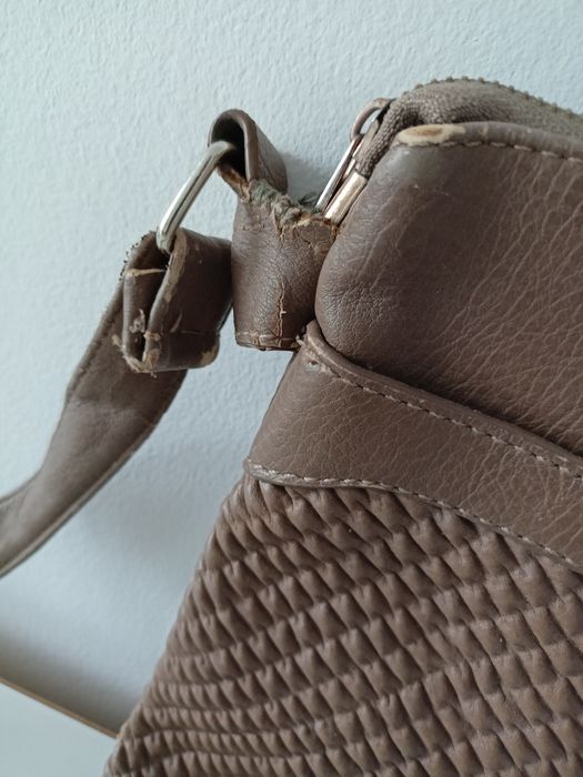 Torebka damska listonoszka na ramię pikowana