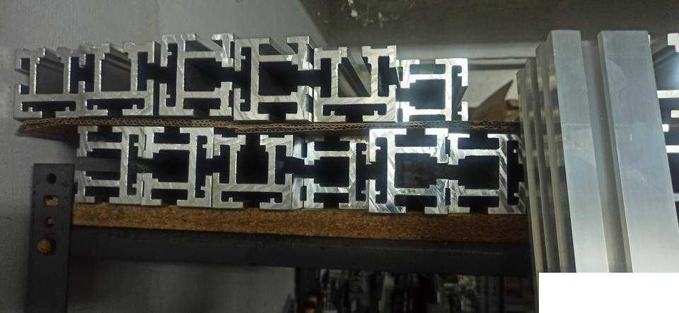 liniał aluminiowy 2 metrowy do maszyn stolarskich lignum