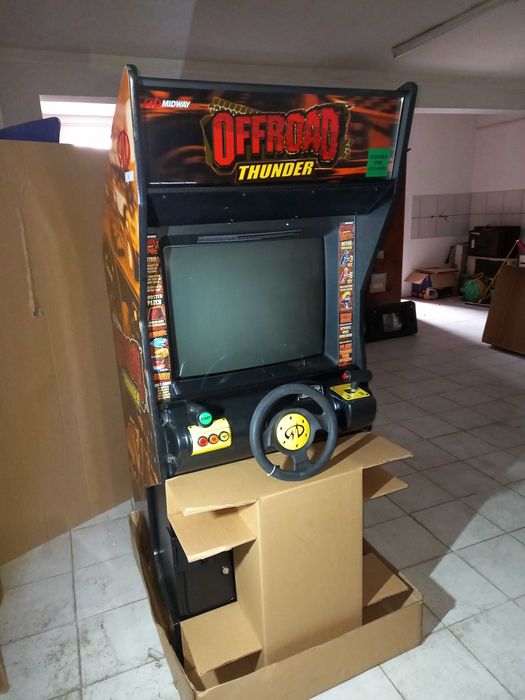 Arcade Of Road Thunder