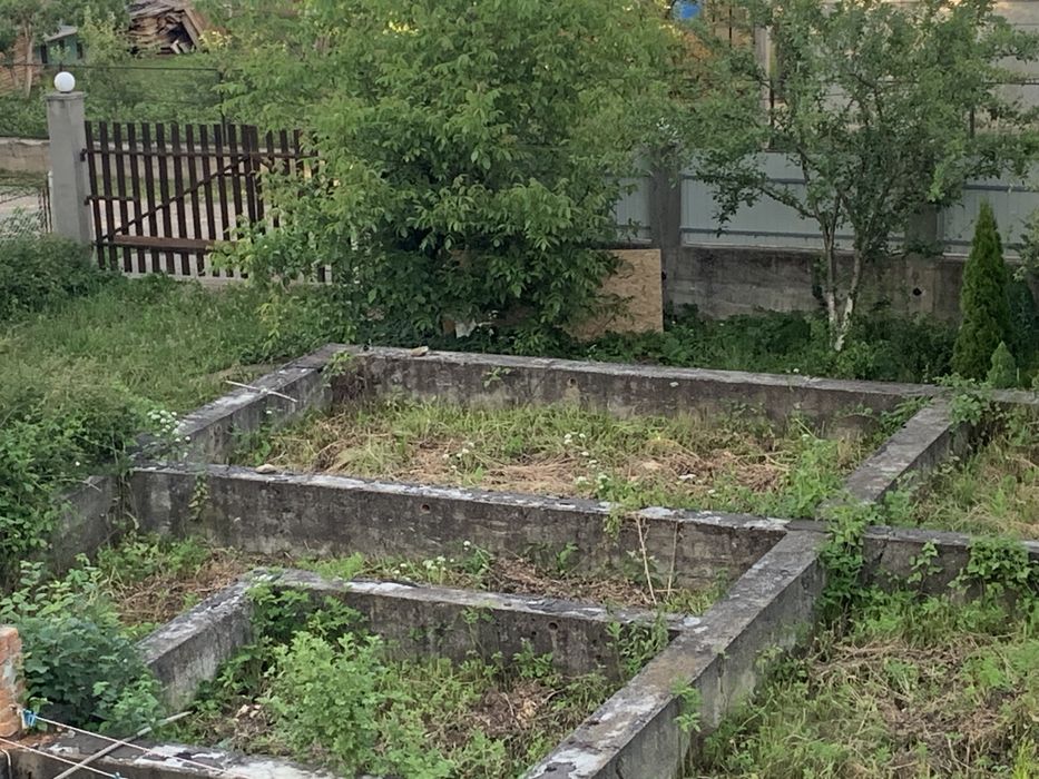 Житловий будинок чисте повітря вода тепло інтернет ….