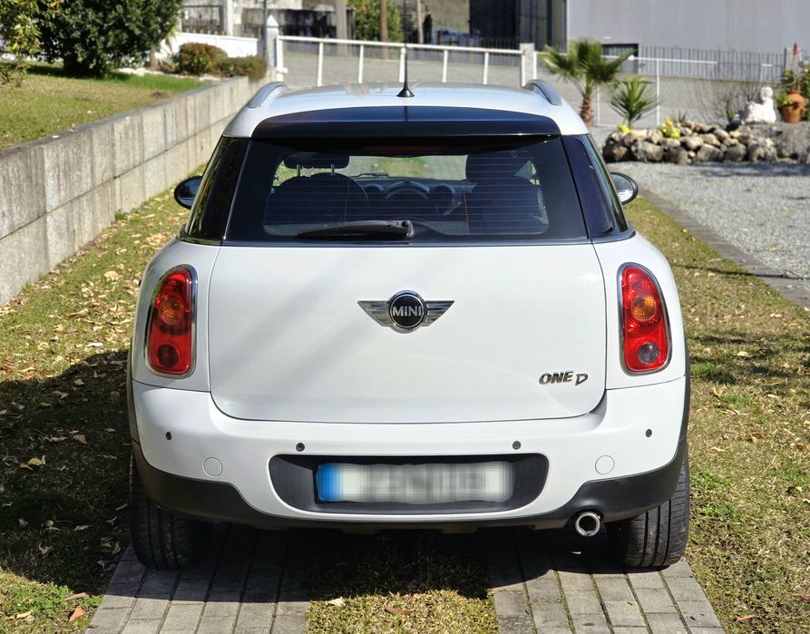 Mini Countryman ONE D  NACIONAL