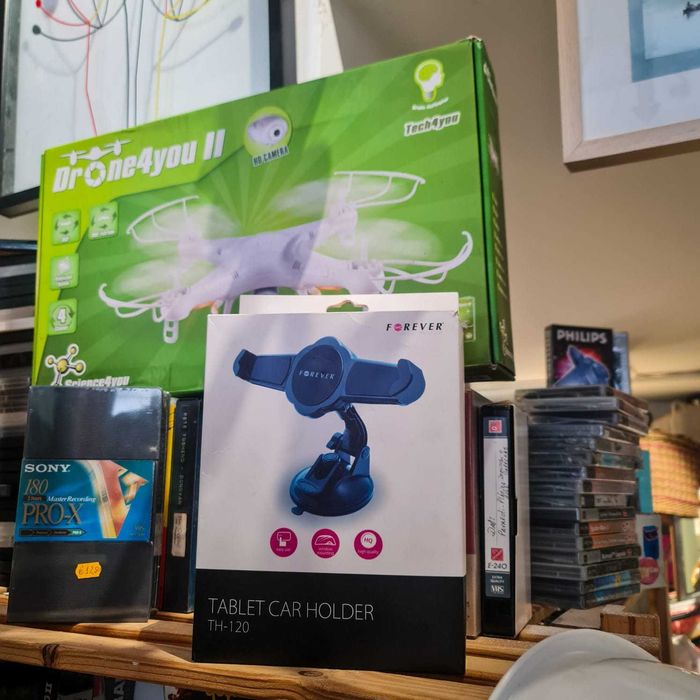 Suction-Mount Tablet Holder for 7'' to 10'' Tablets – Forever TH-12064739964627458121