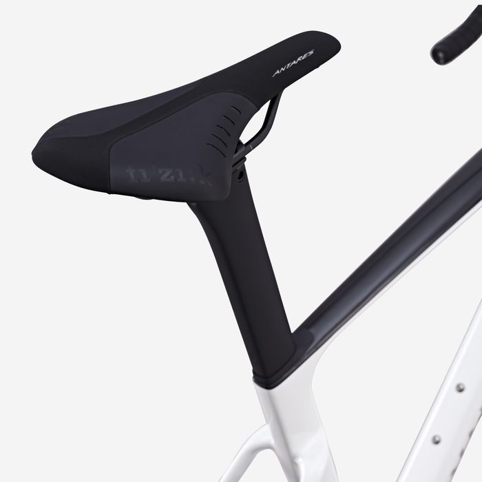 BICICLETA DE ESTRADA RCR RIVAL AXS SENSOR DE POTÊNCIA BRANCO GLACIAR
