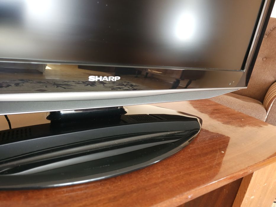 Телевізор Sharp LC-37AD5EBK Aquos Japan: 4 900 грн. - Телевизоры