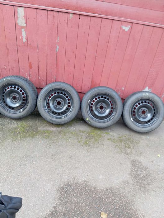 Залізні диски з резиною зима