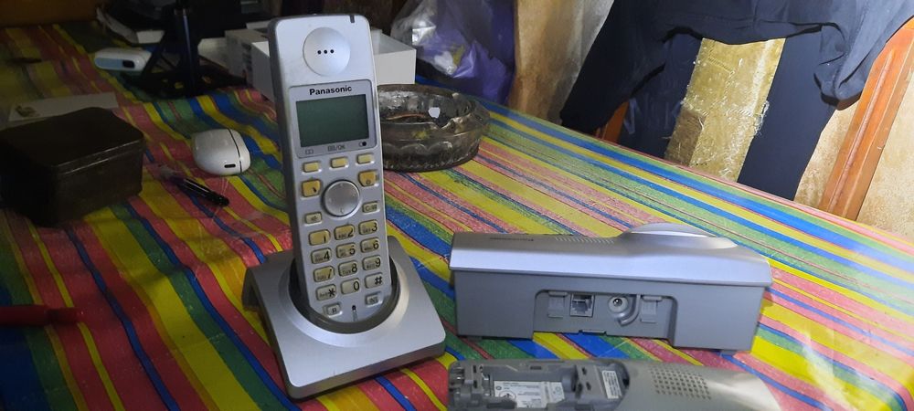 Радіотелефон Panasonic 2шт.станції.(оригінал)