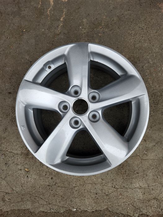 Продам оригінальний диск Kia Optima 2015 5×114.3 R16