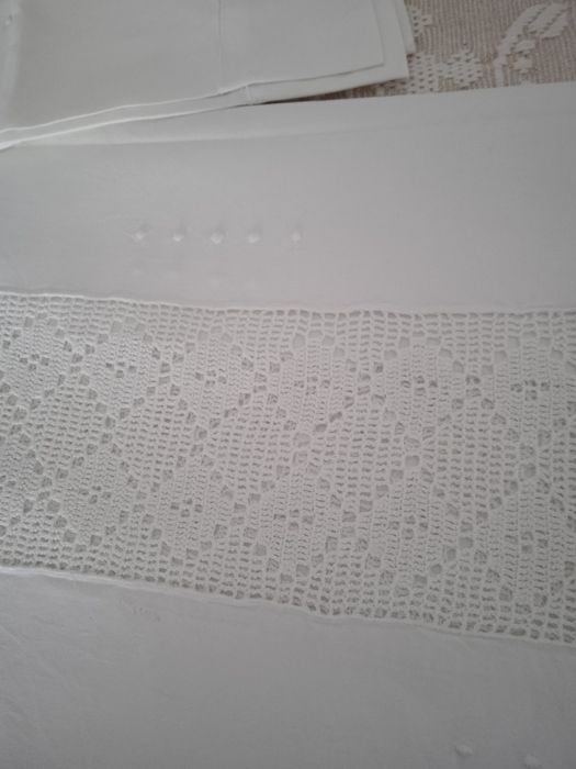 Lençol de cama de casal .